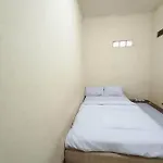 Oyo 93847 Blio Guest House Syariah