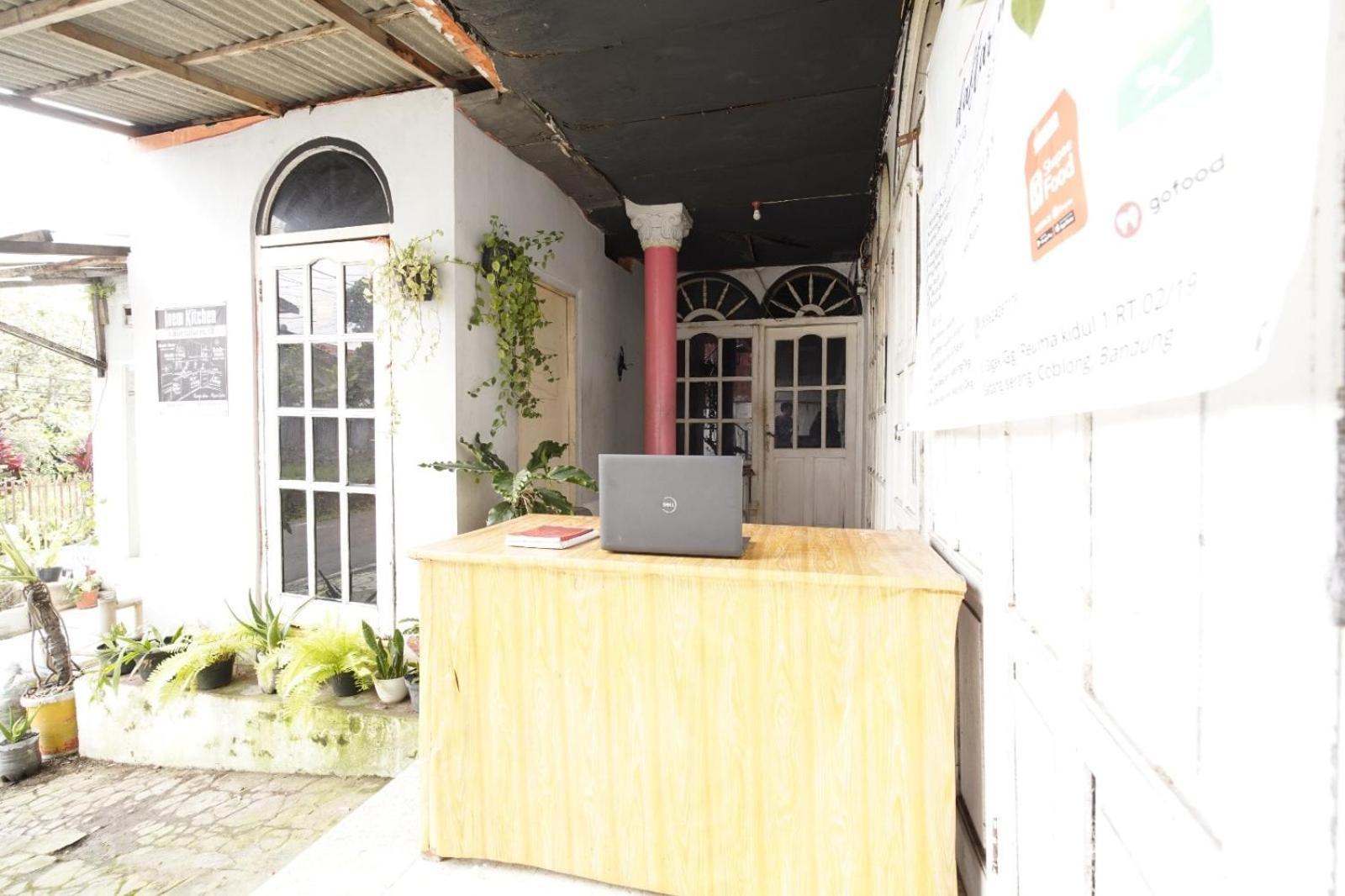 Hotel Oyo 93847 Blio Syariah 2*